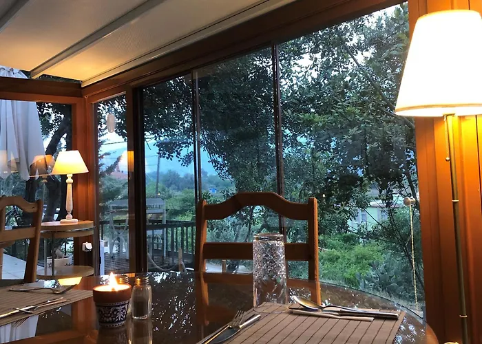 Swiss Eviniz Hotel (Adults Only)